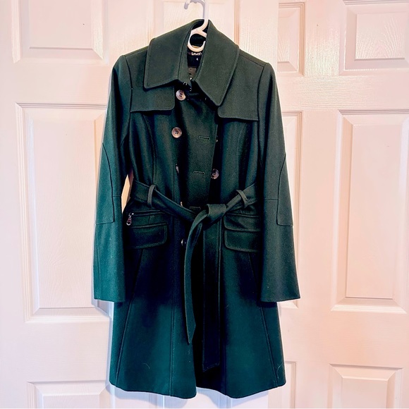 DKNY green wool coat. Size 4 - Picture 1 of 7